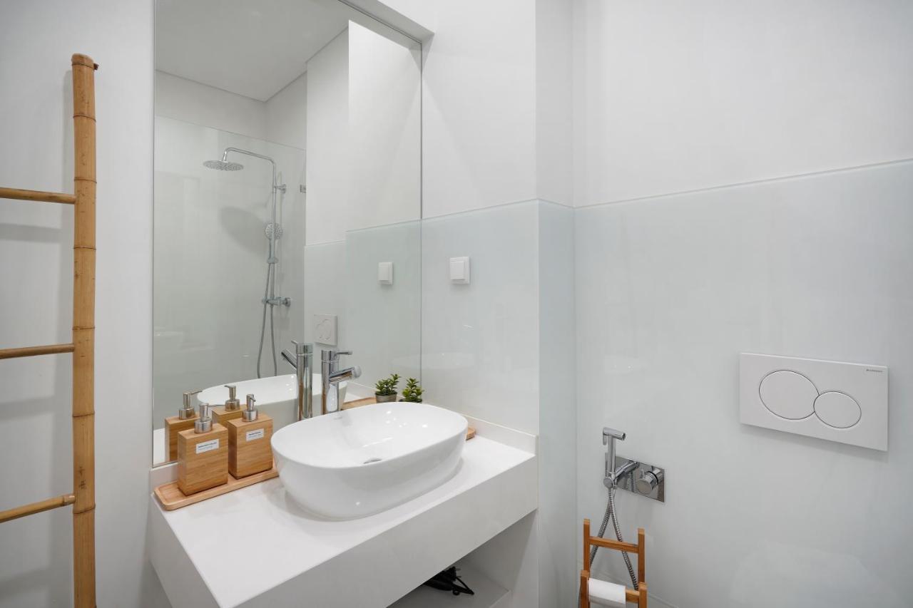 Costa Beach Apartment By The Portuguese Butler コスタ・ダ・カパリカ エクステリア 写真