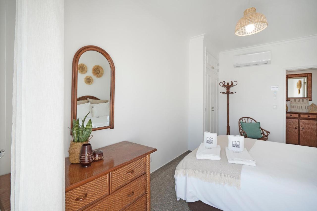 Costa Beach Apartment By The Portuguese Butler コスタ・ダ・カパリカ エクステリア 写真